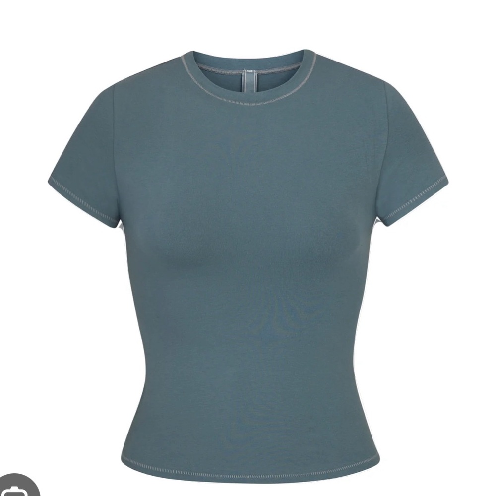 Skims onyx shirt
